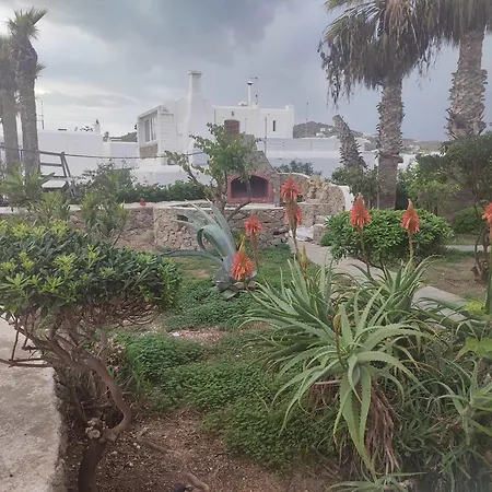 Beachside 2 Bd Stylish Apt W Private Patio * أورنوس