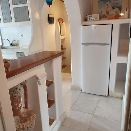 Beachside 2 Bd Stylish Apt W Private Patio